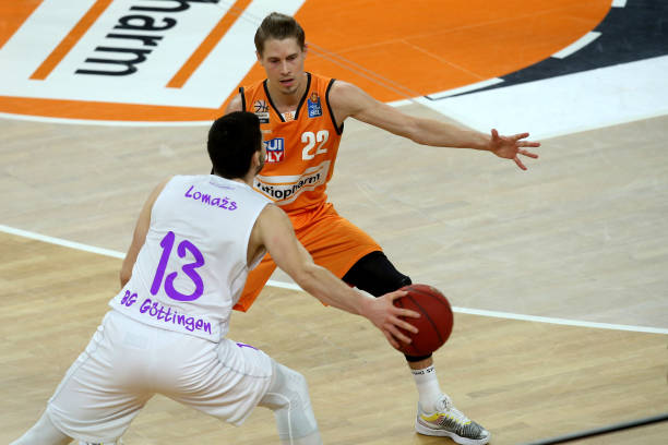 在今年的 在今年的